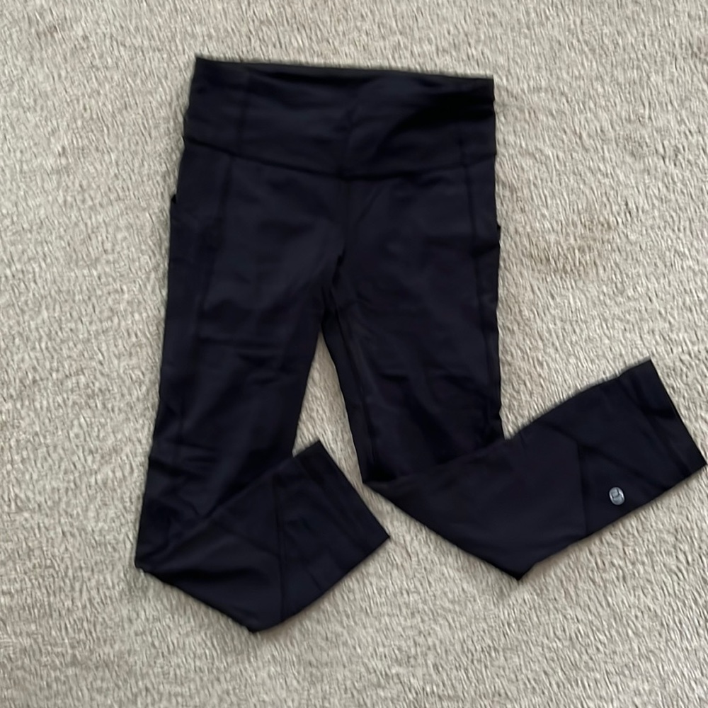 Lululemon Pace Rival crops